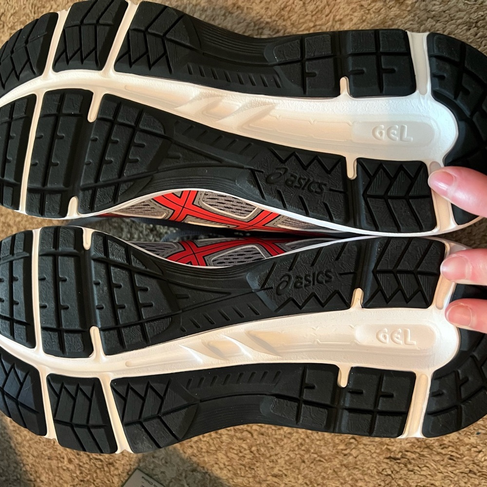 ASICS Gel-Contend Running Shoes - Gray and Red - Picture 8 of 8